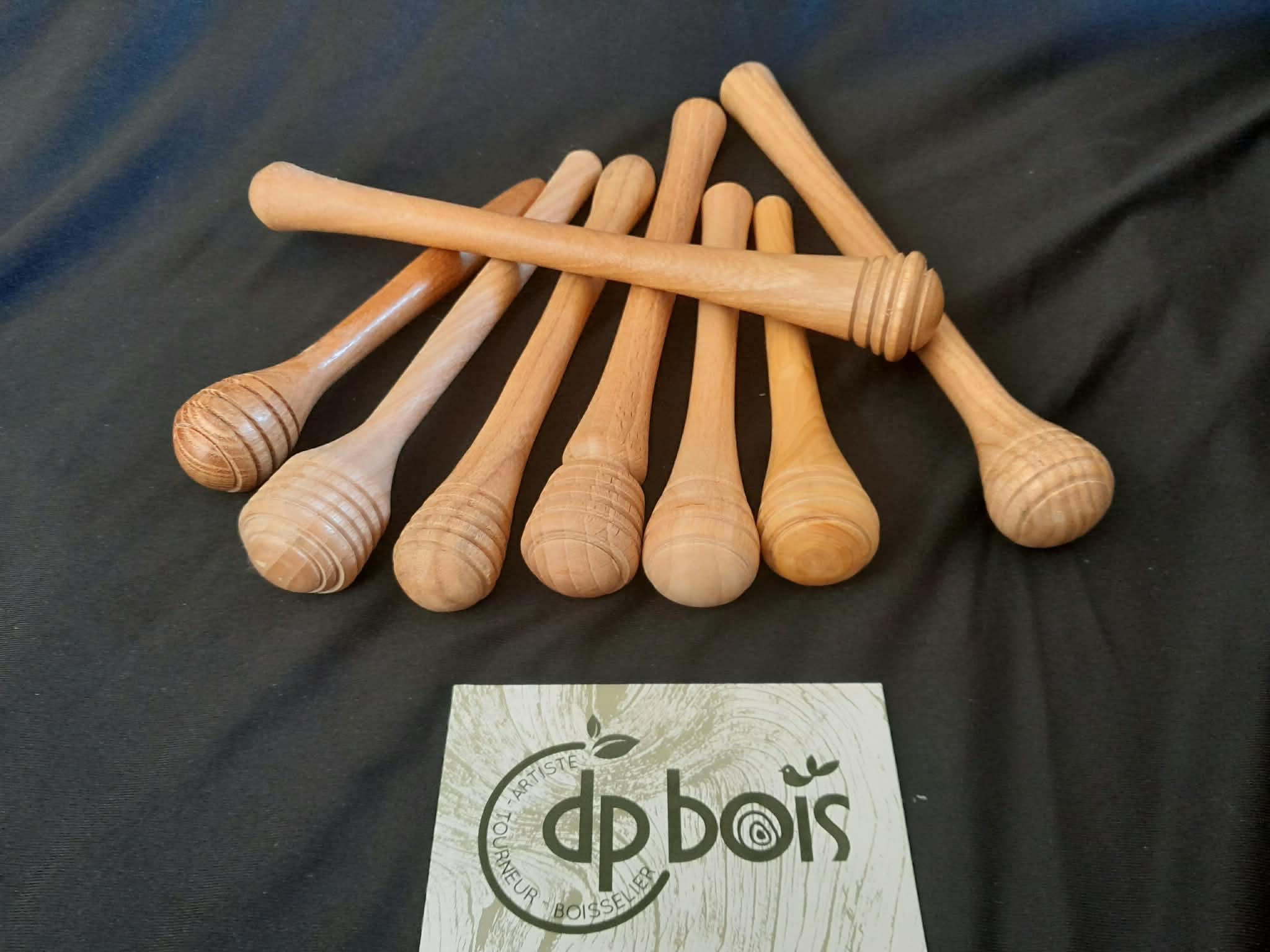 Cuillère à miel en bois – Image 2